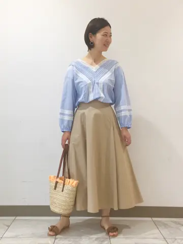 組曲 スタッフ コーディネート画像