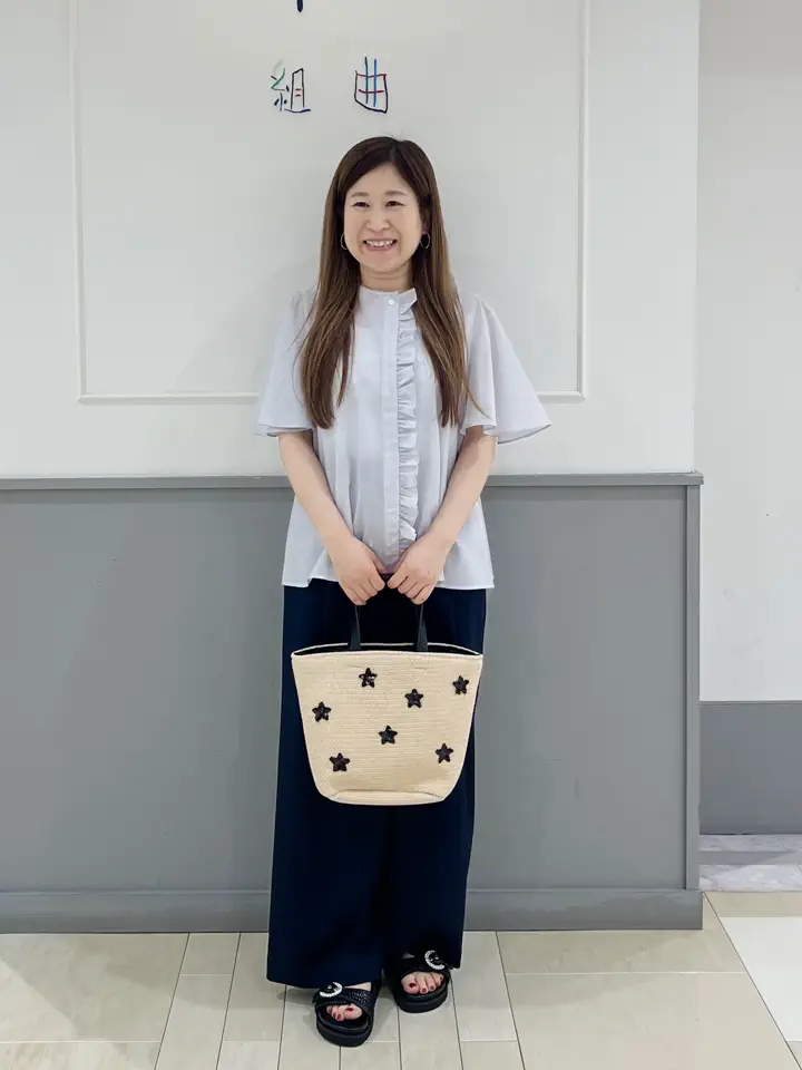 組曲 スタッフ コーディネート画像