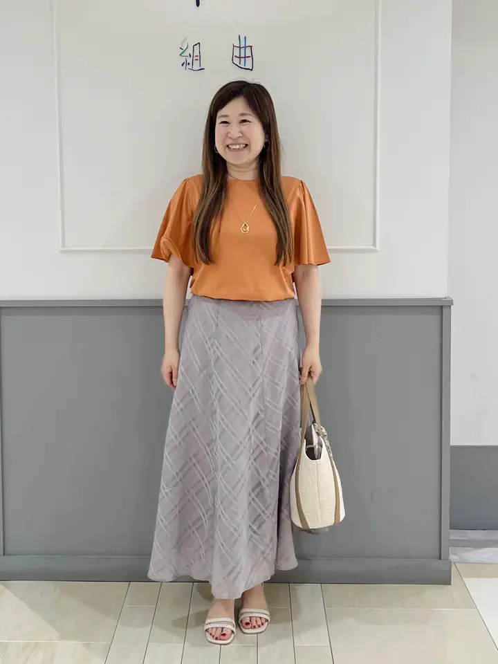 ANY SIS スタッフ コーディネート画像
