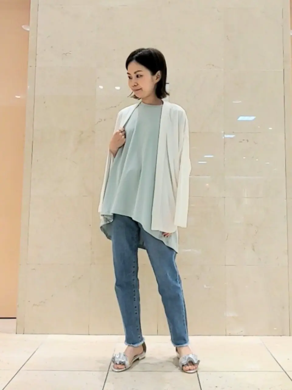 組曲 井上 コーディネート画像