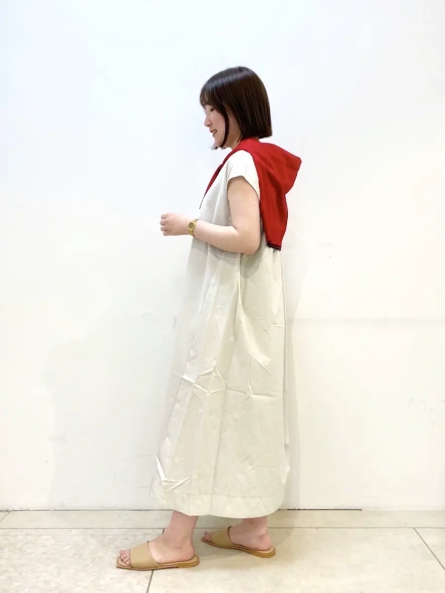 組曲 石井 コーディネート画像