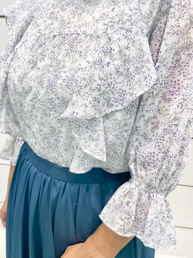 組曲 三木 コーディネート画像