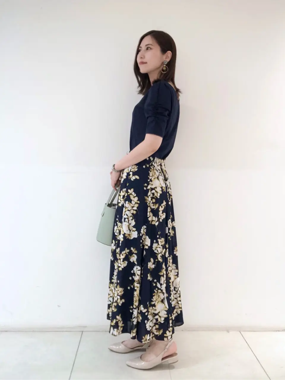 組曲 岩田 コーディネート画像