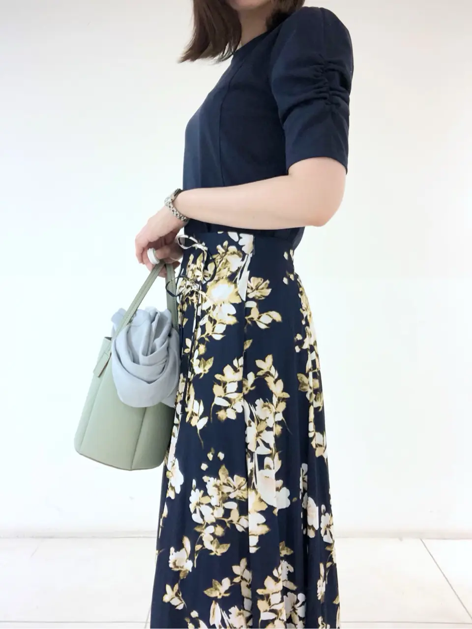 組曲 岩田 コーディネート画像