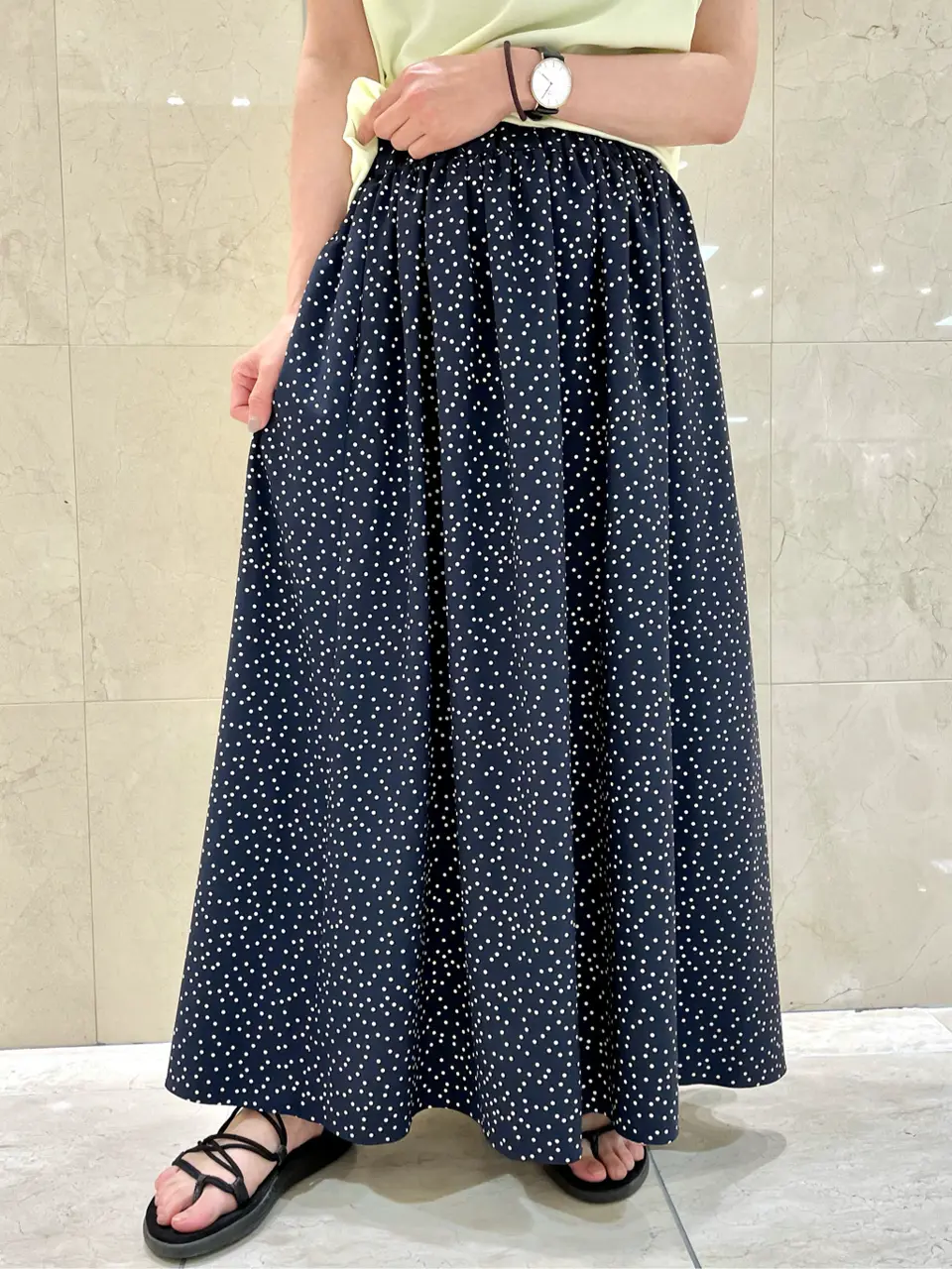 組曲 井上 コーディネート画像