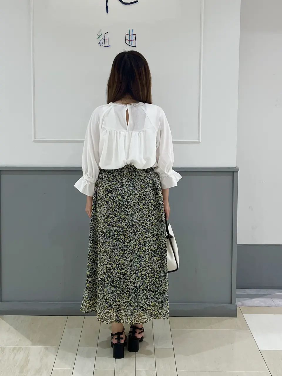 組曲 スタッフ コーディネート画像