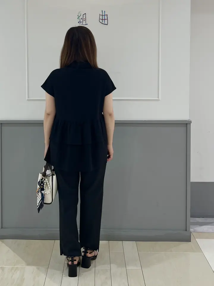組曲 スタッフ コーディネート画像