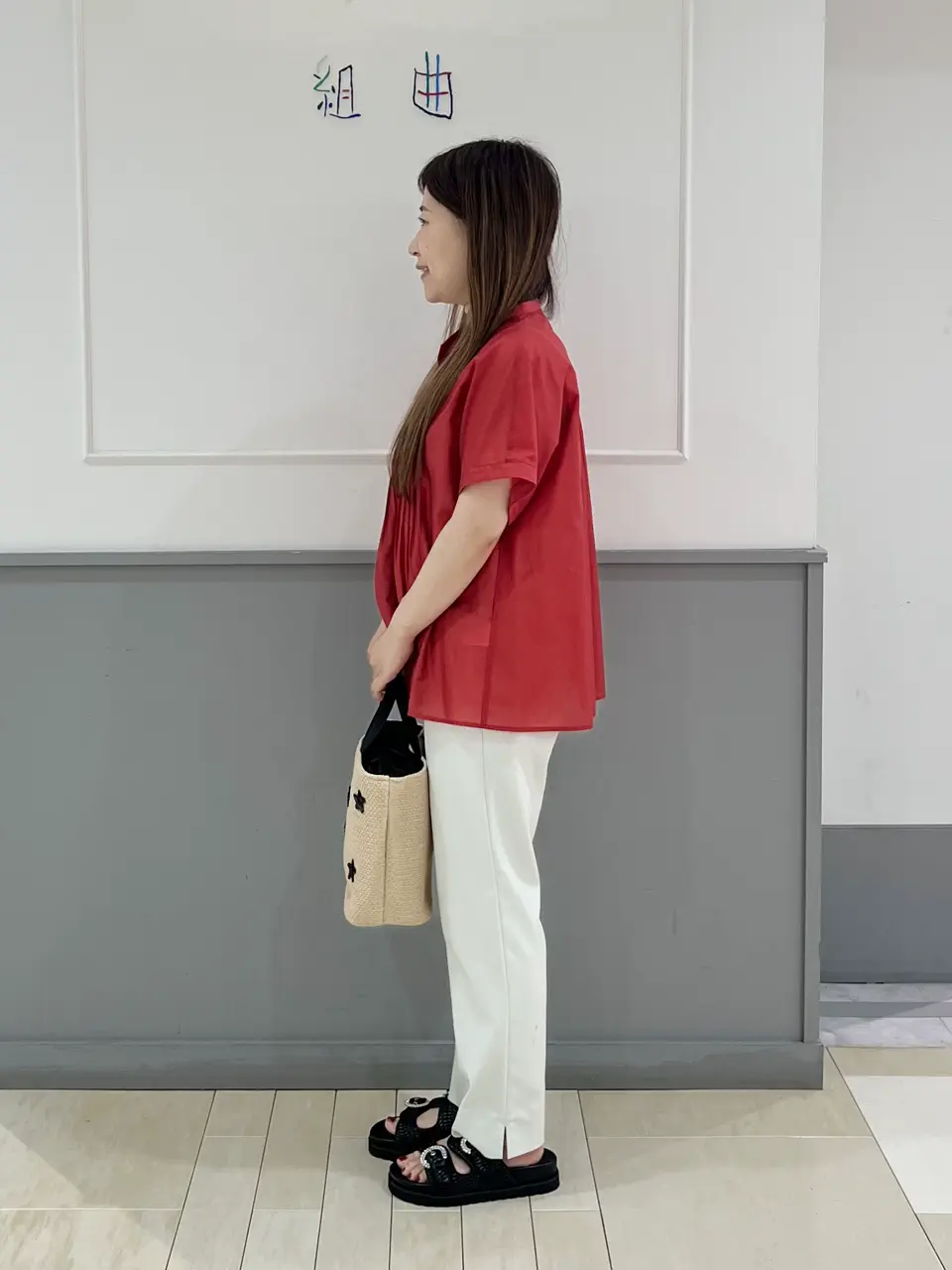 組曲 スタッフ コーディネート画像