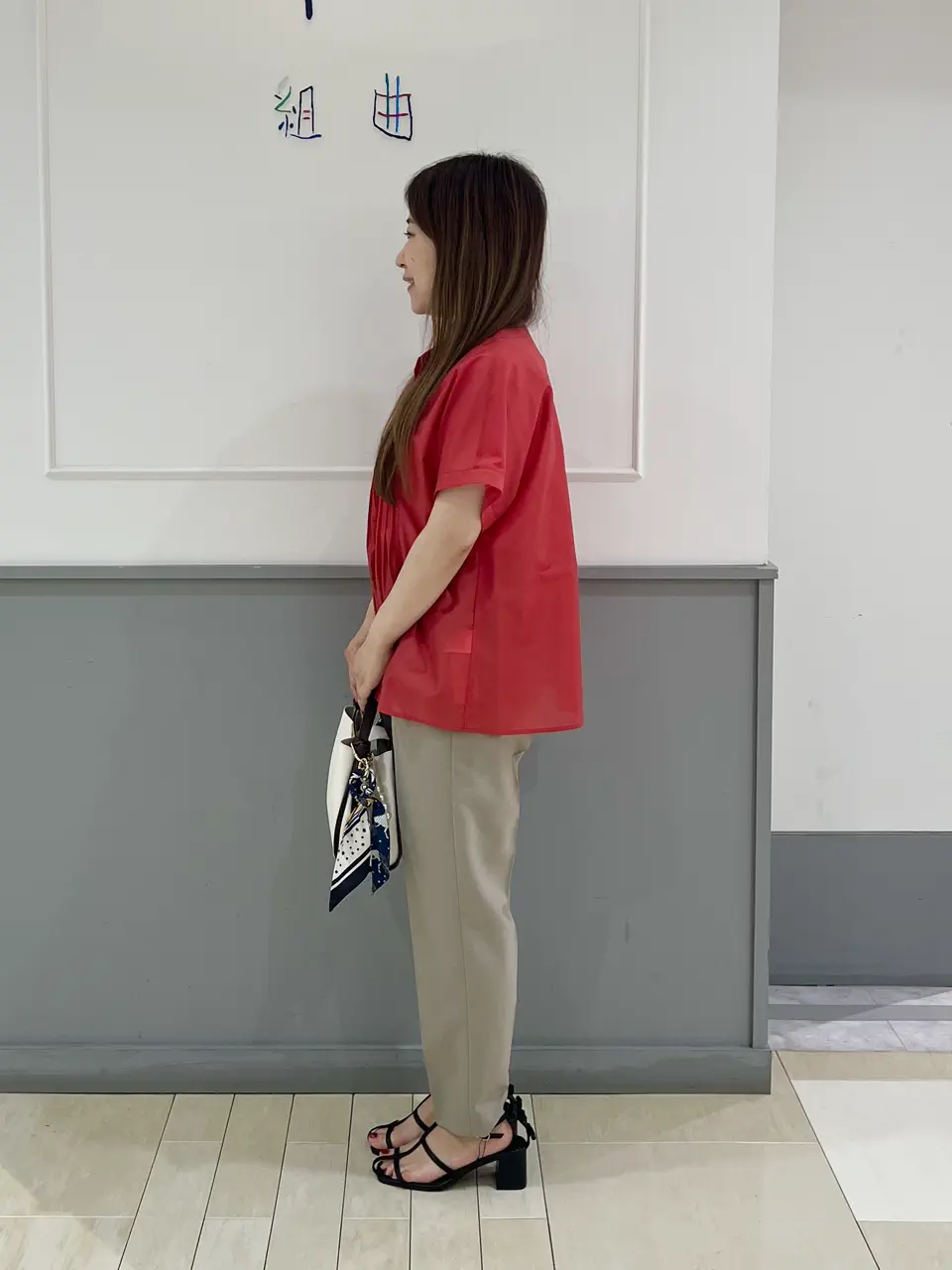 組曲 スタッフ コーディネート画像