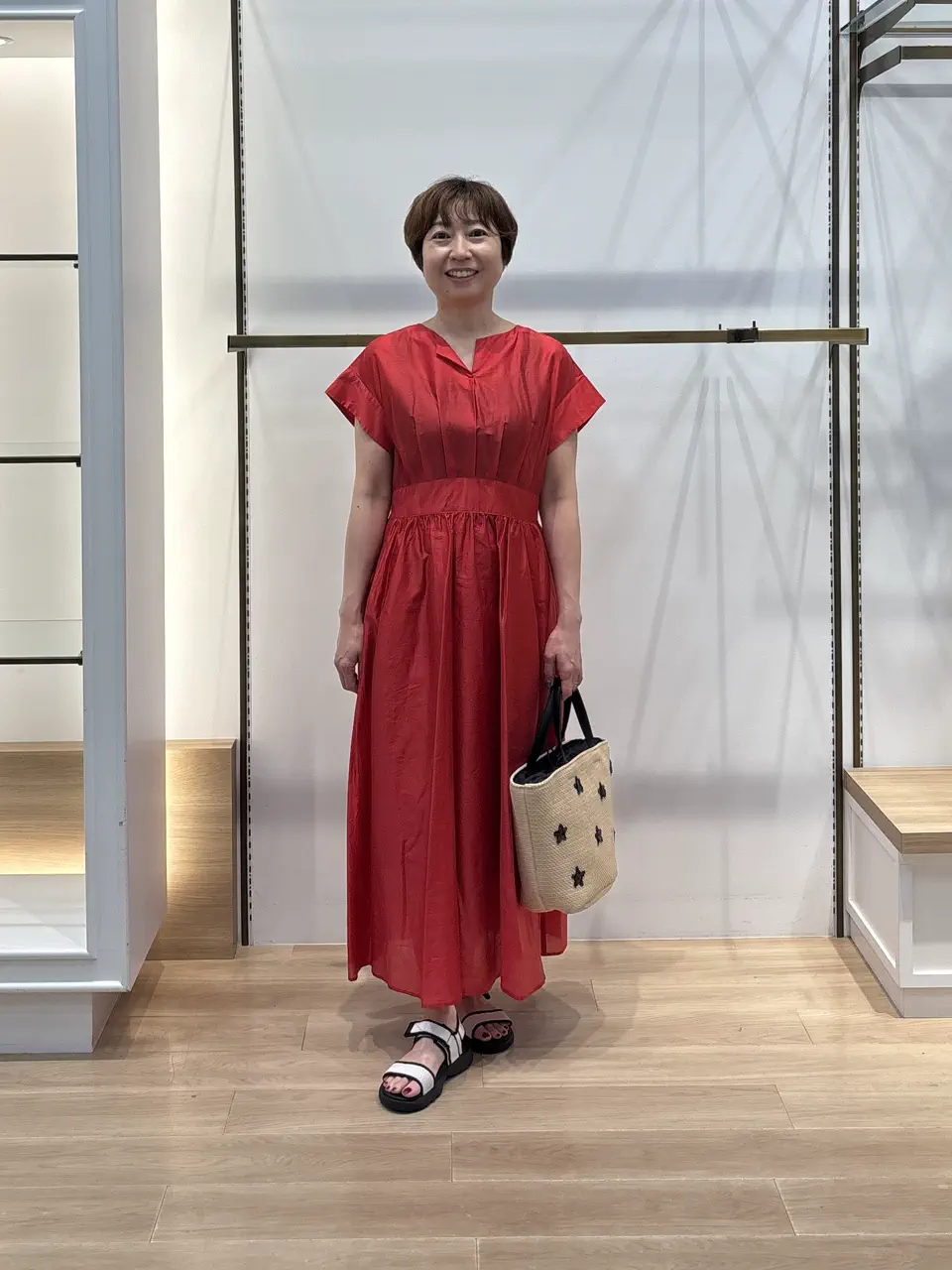 組曲 井上 コーディネート画像