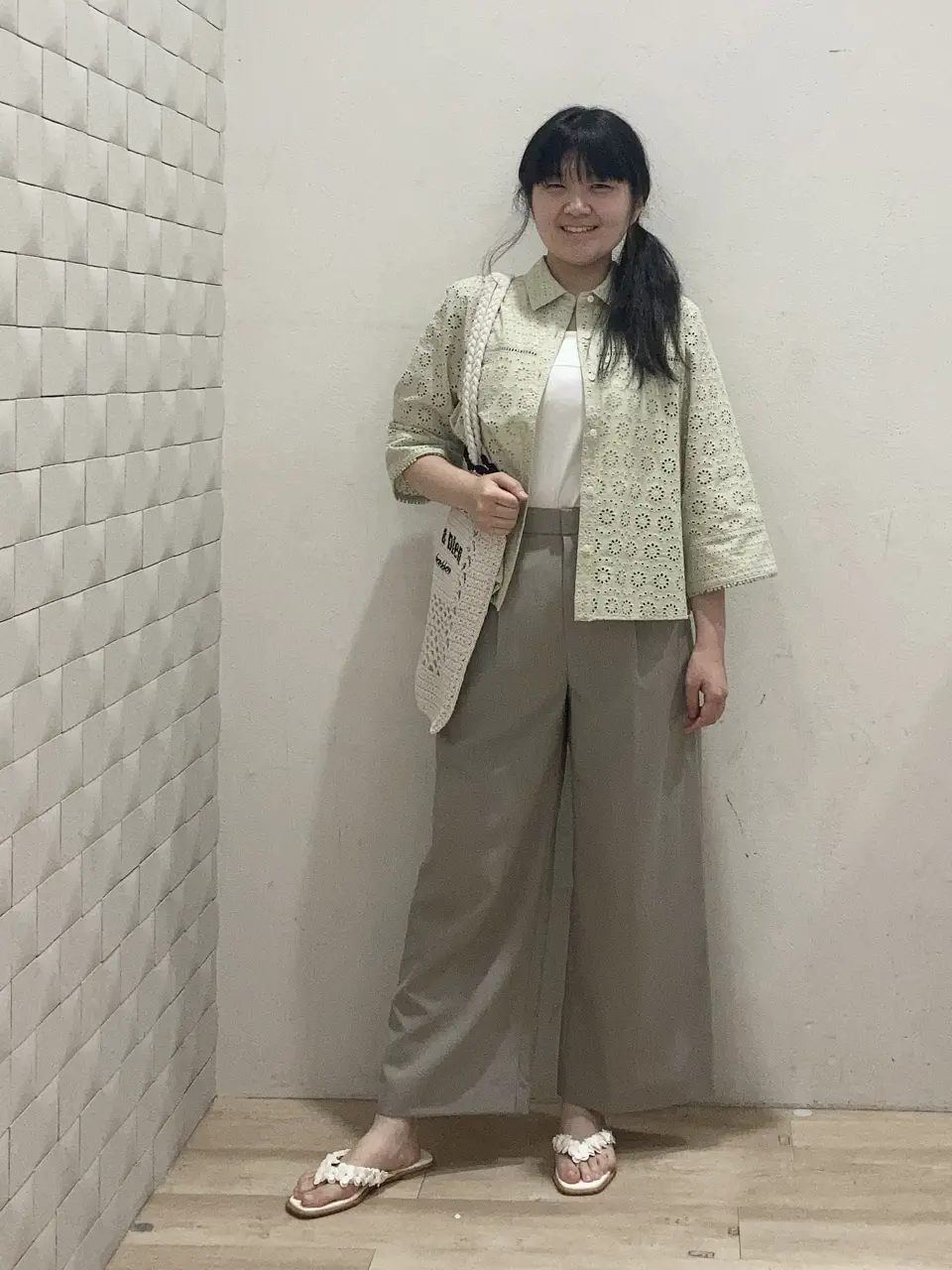 組曲 川根　彩 コーディネート画像