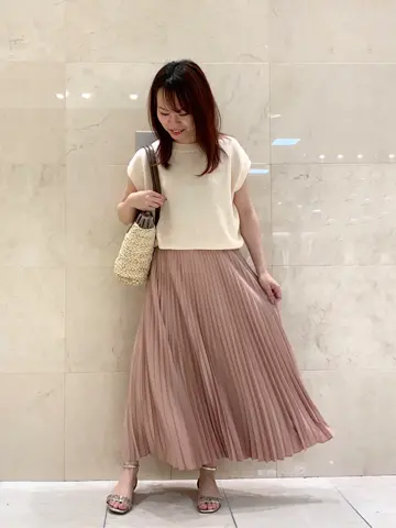 組曲 柿内 コーディネート画像