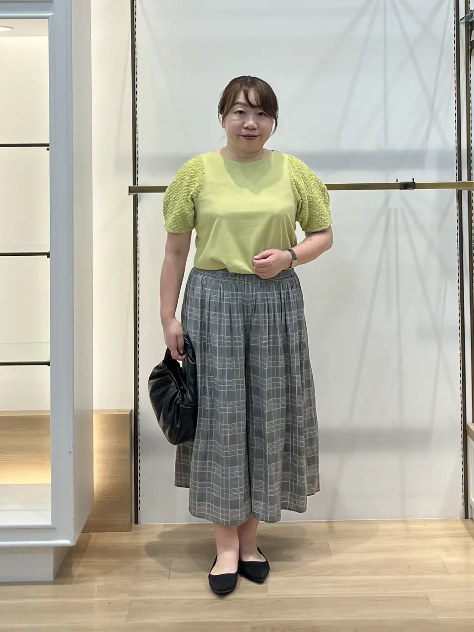組曲 中山 コーディネート画像