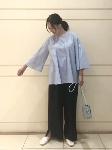 組曲 SAKAI コーディネート画像