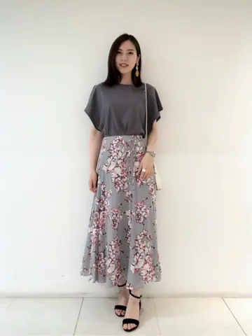 組曲 岩田 コーディネート画像