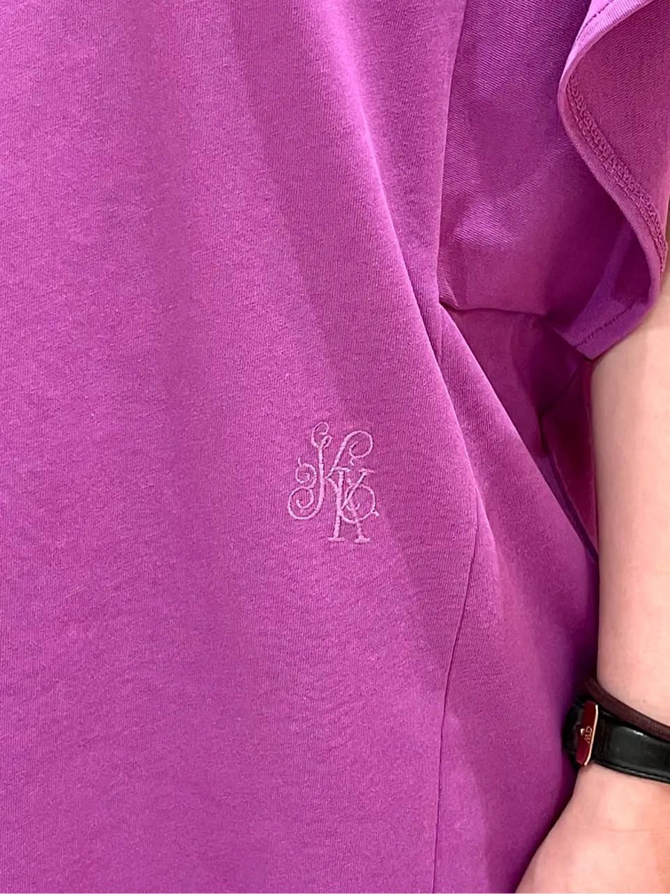 組曲 井上 コーディネート画像