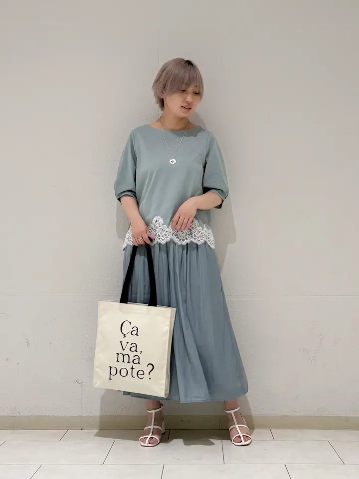 組曲 村上 コーディネート画像