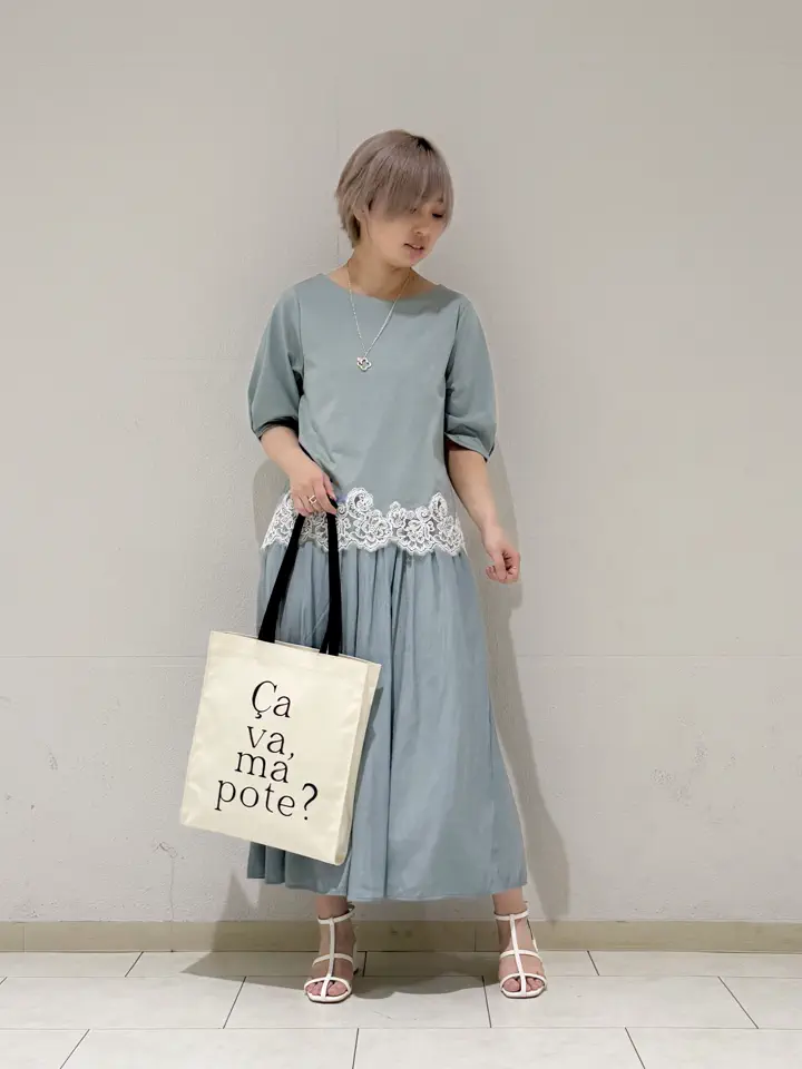 組曲 村上 コーディネート画像