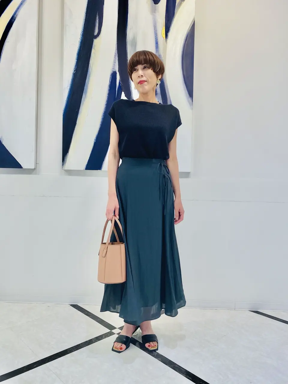 組曲 冨樫 コーディネート画像