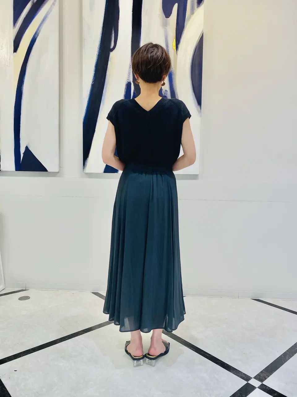 組曲 冨樫 コーディネート画像