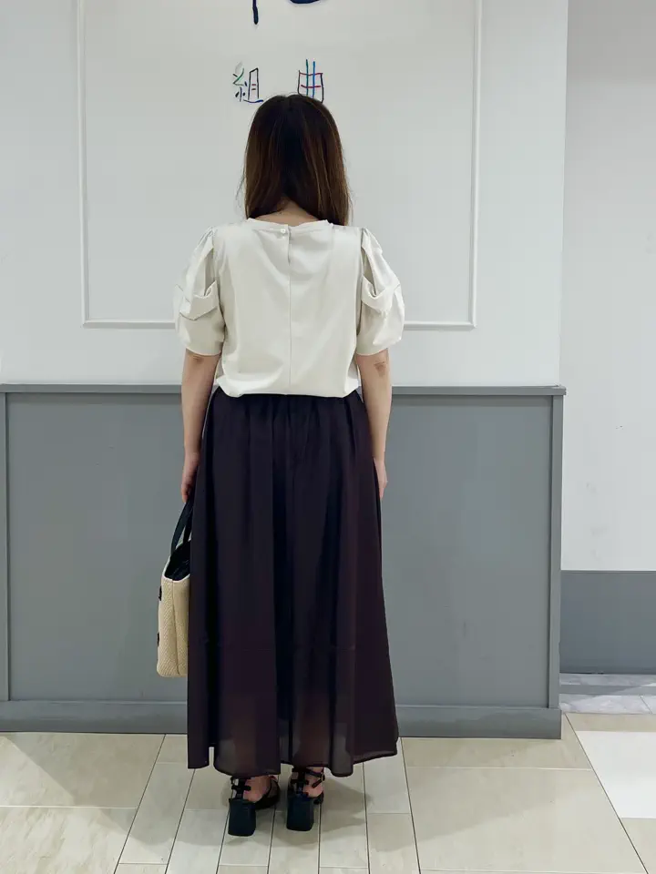 組曲 スタッフ コーディネート画像