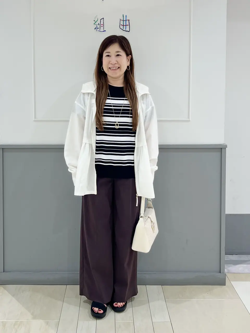 ANY SIS スタッフ コーディネート画像