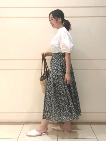 組曲 SAKAI コーディネート画像