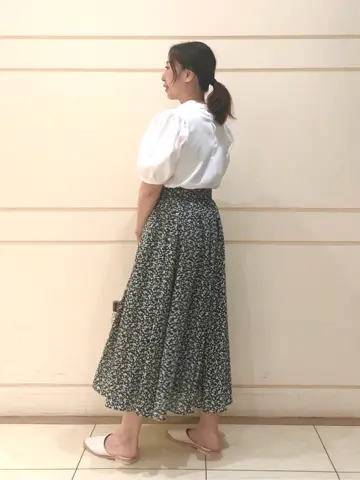 組曲 SAKAI コーディネート画像