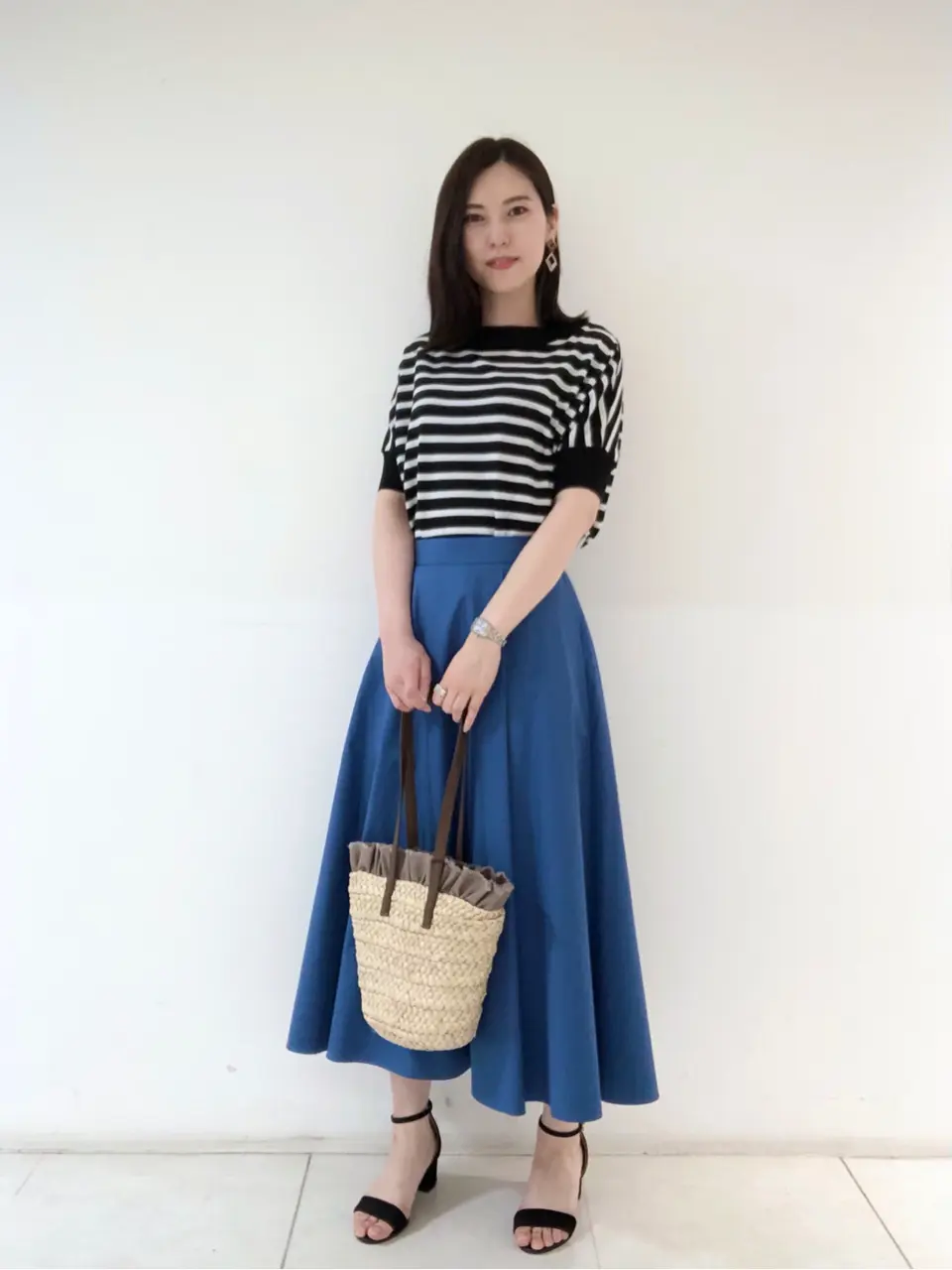 組曲 岩田 コーディネート画像