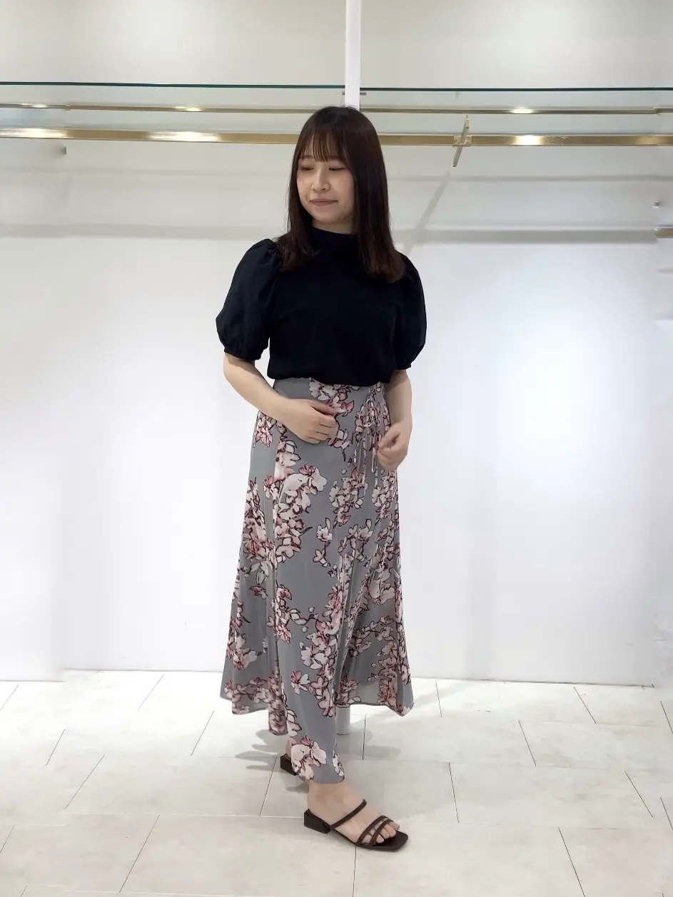  岩楯 コーディネート画像