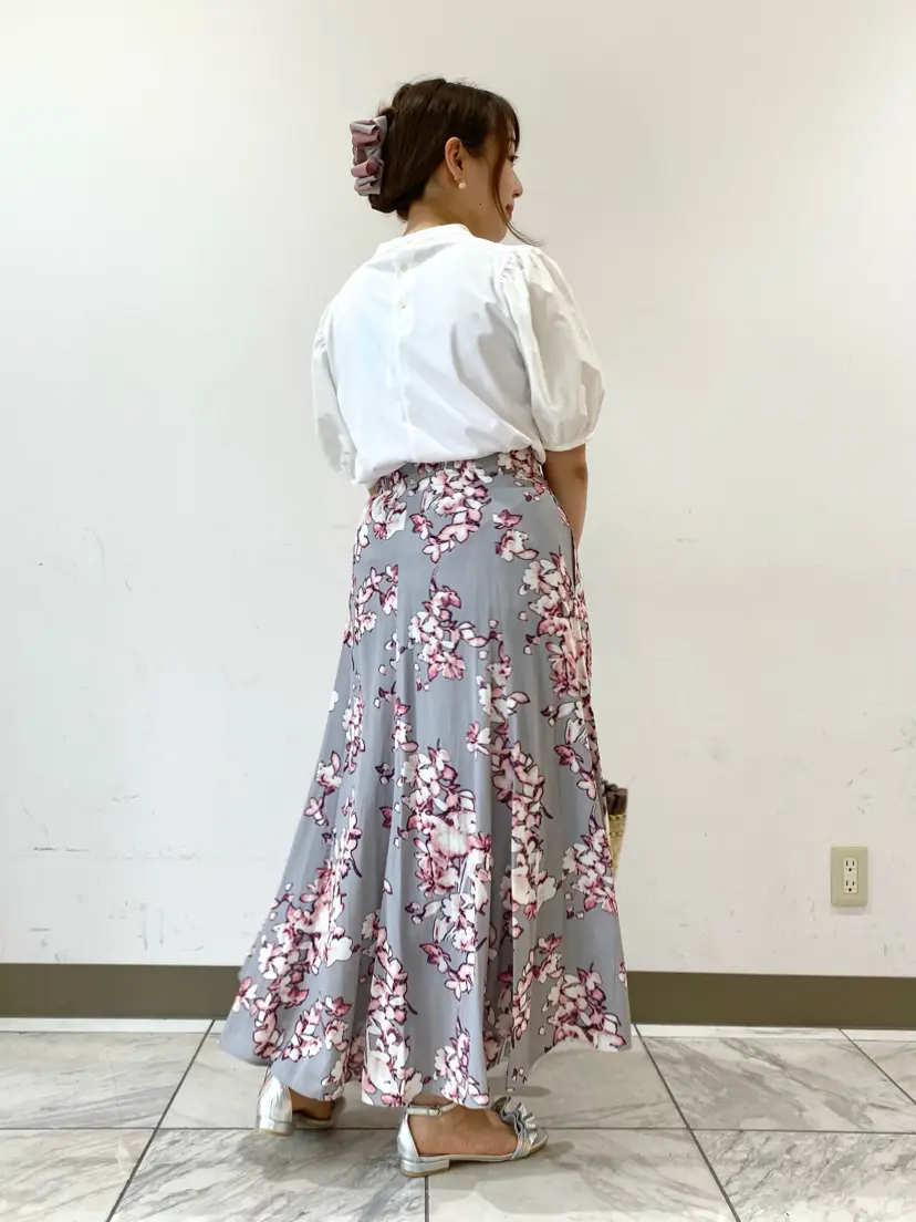 組曲 田中 コーディネート画像