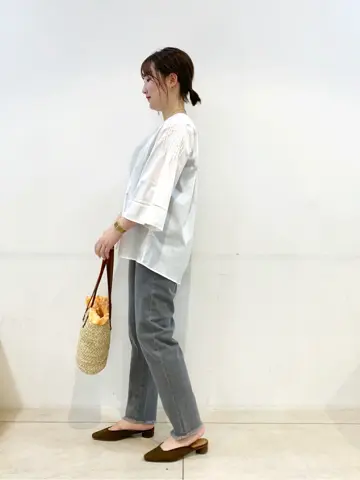 組曲 石井 コーディネート画像