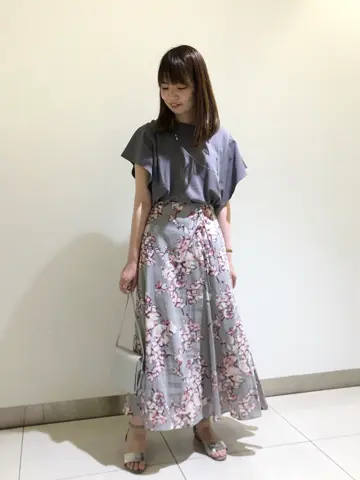 組曲 スタッフ コーディネート画像