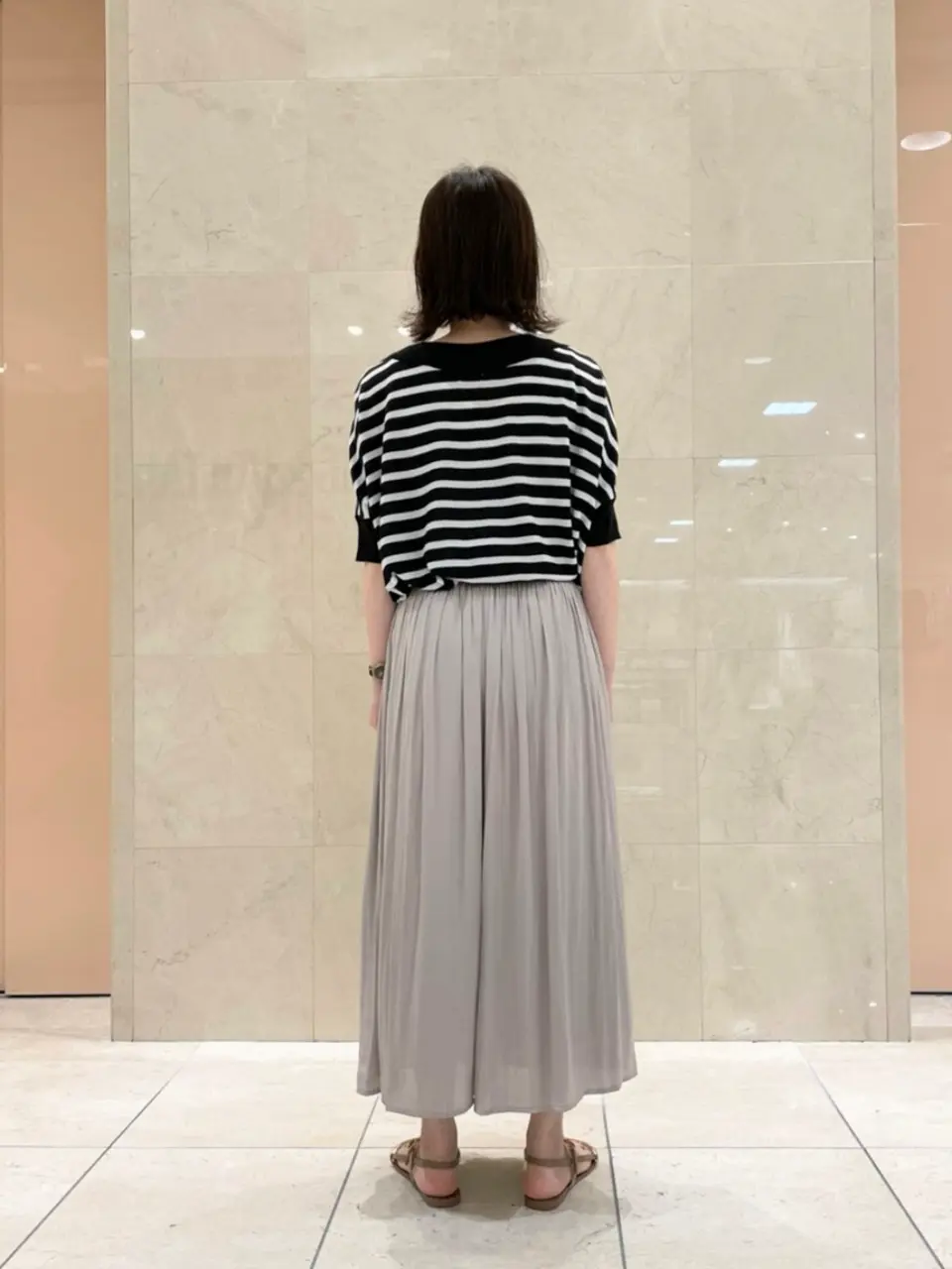 組曲 井上 コーディネート画像