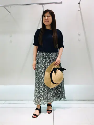 組曲 スタッフ コーディネート画像