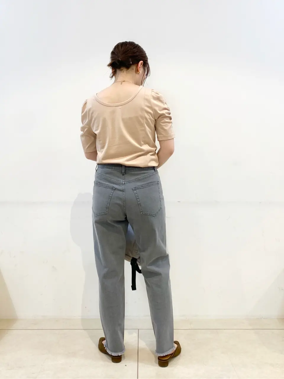 組曲 石井 コーディネート画像