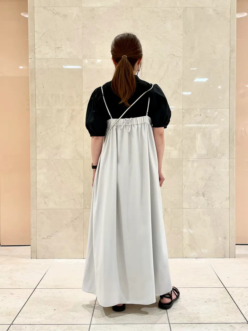 組曲 井上 コーディネート画像