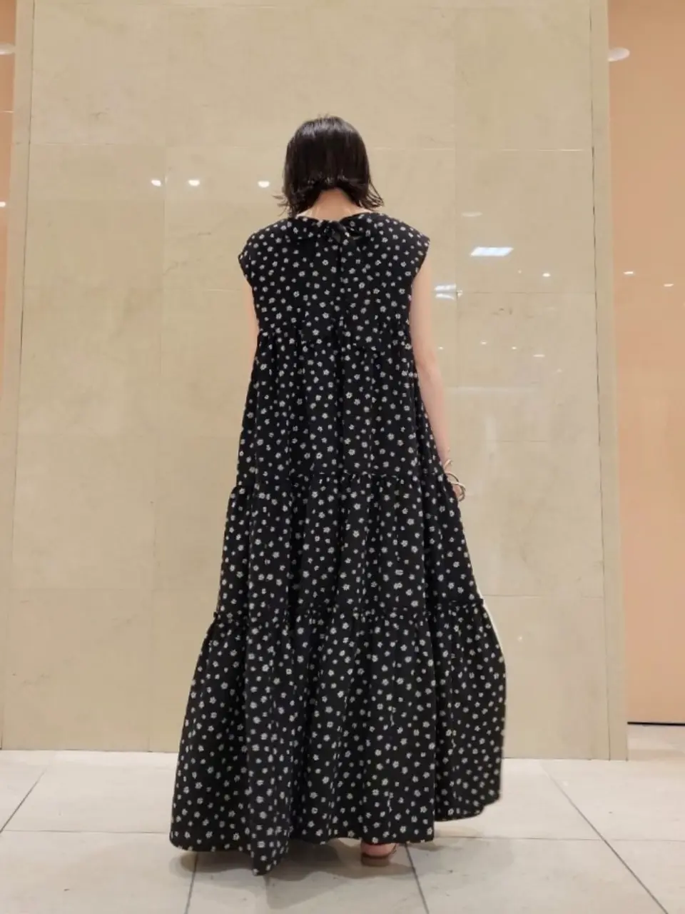 組曲 井上 コーディネート画像