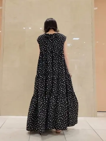 組曲 井上 コーディネート画像