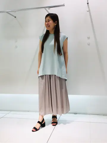 組曲 スタッフ コーディネート画像