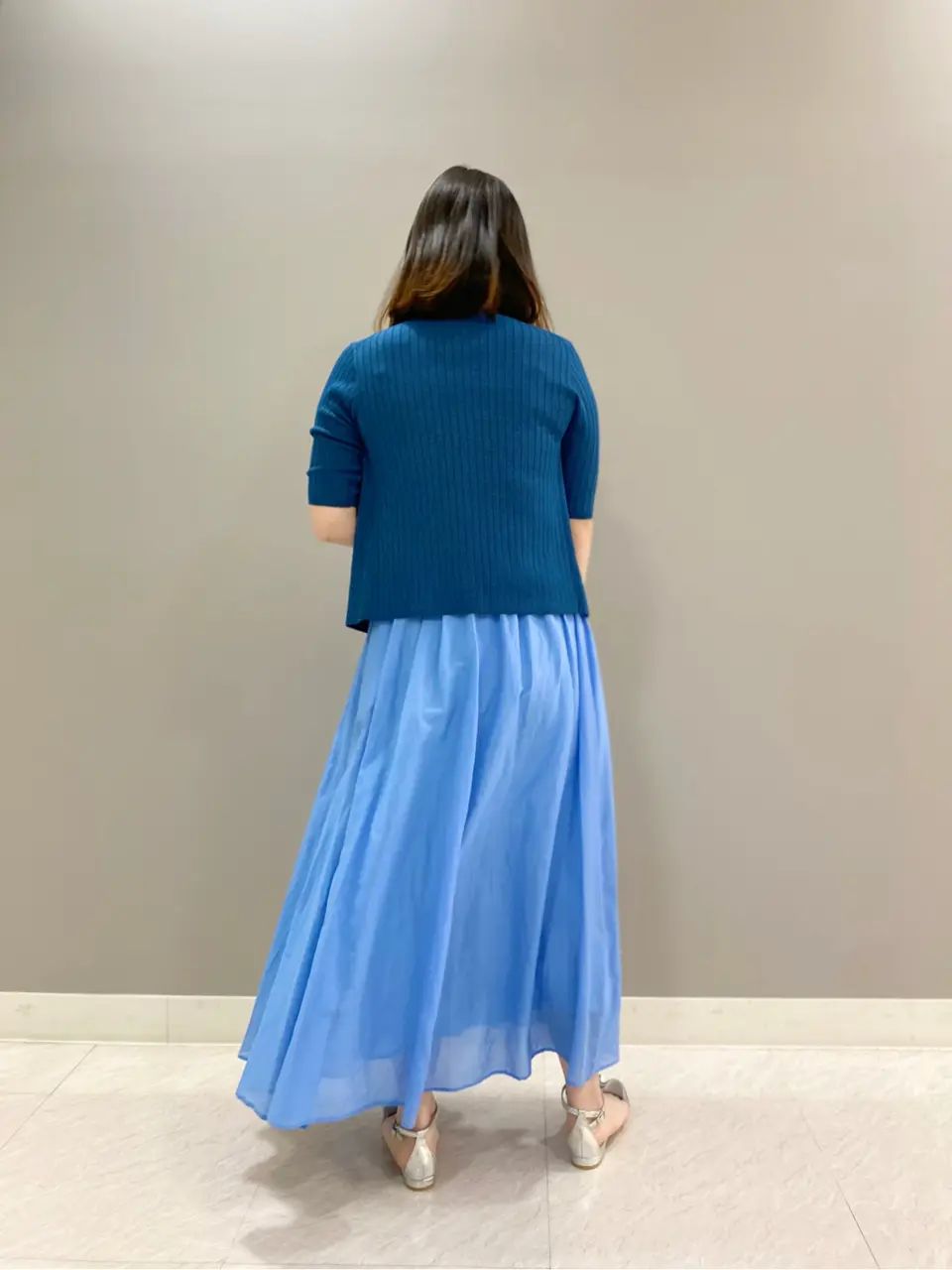 組曲 鈴木 コーディネート画像