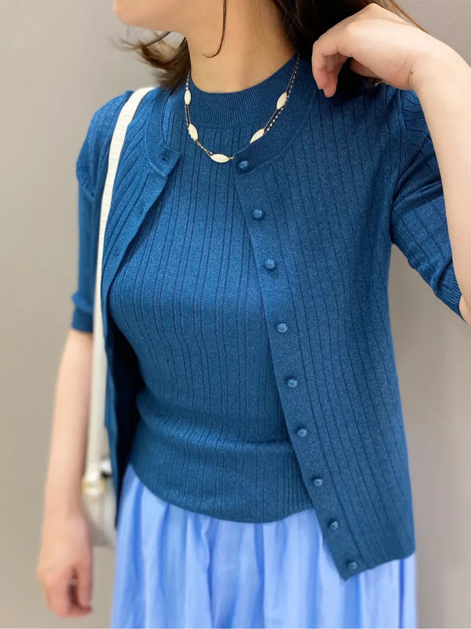 組曲 鈴木 コーディネート画像