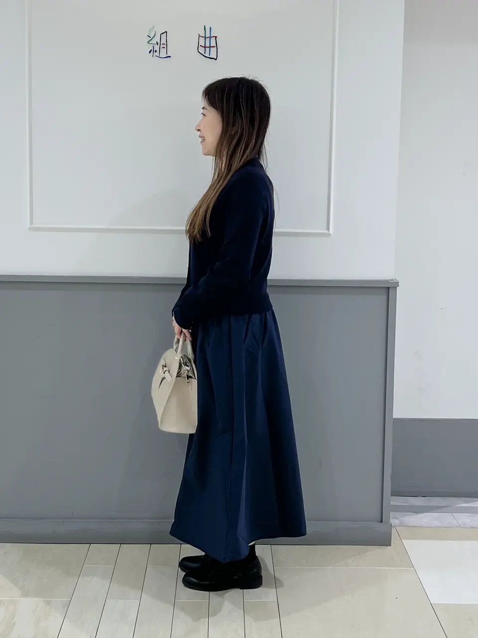 ANY SIS スタッフ コーディネート画像