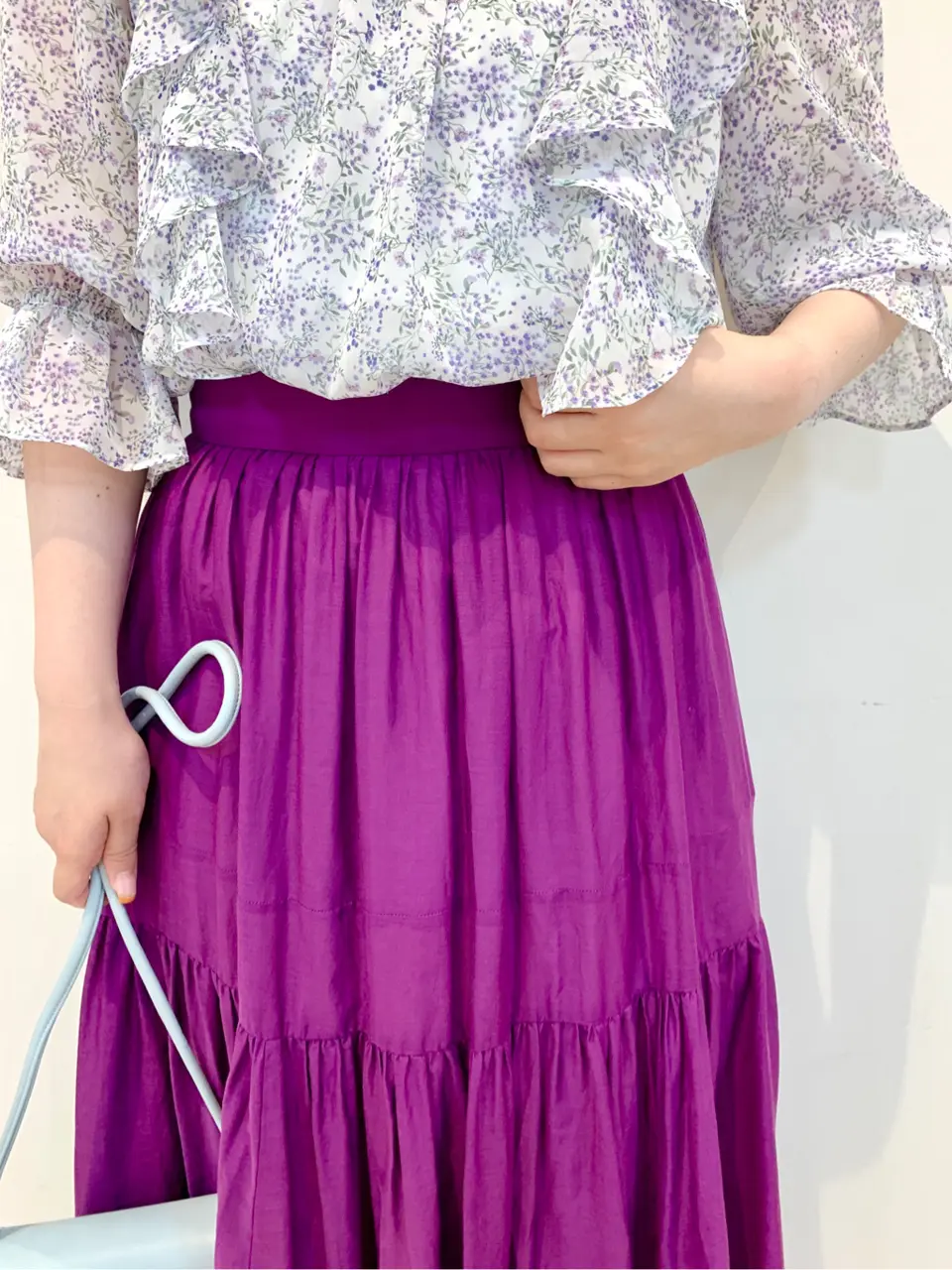 組曲 石井 コーディネート画像