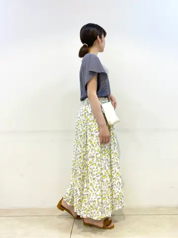 組曲 松田 コーディネート画像