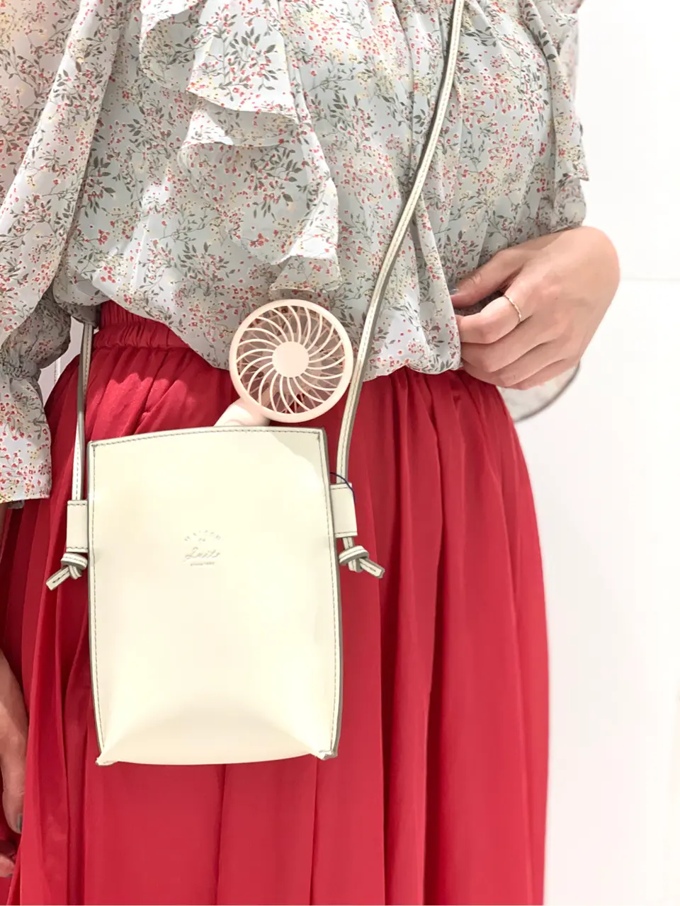 組曲 スタッフ コーディネート画像