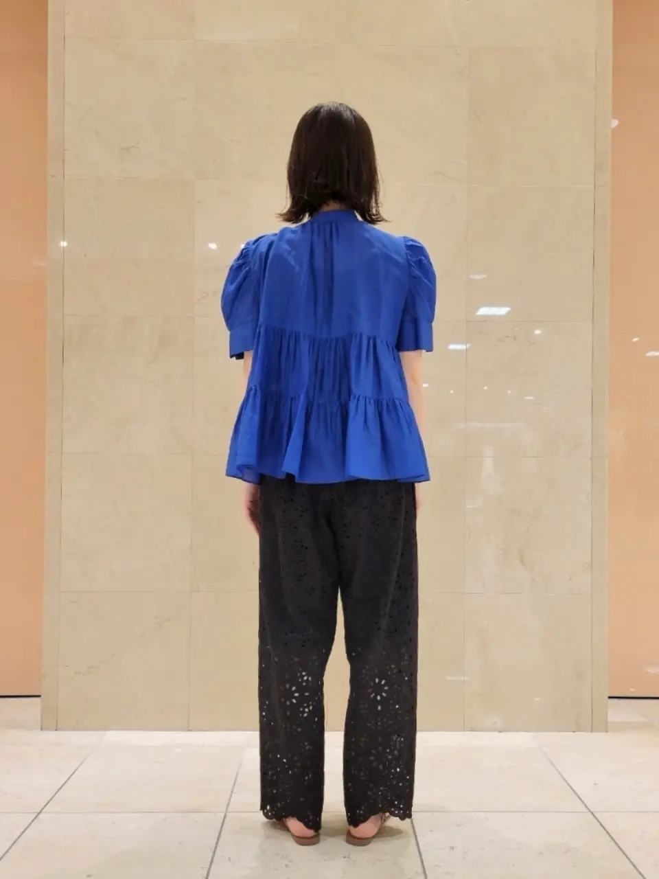 組曲 井上 コーディネート画像