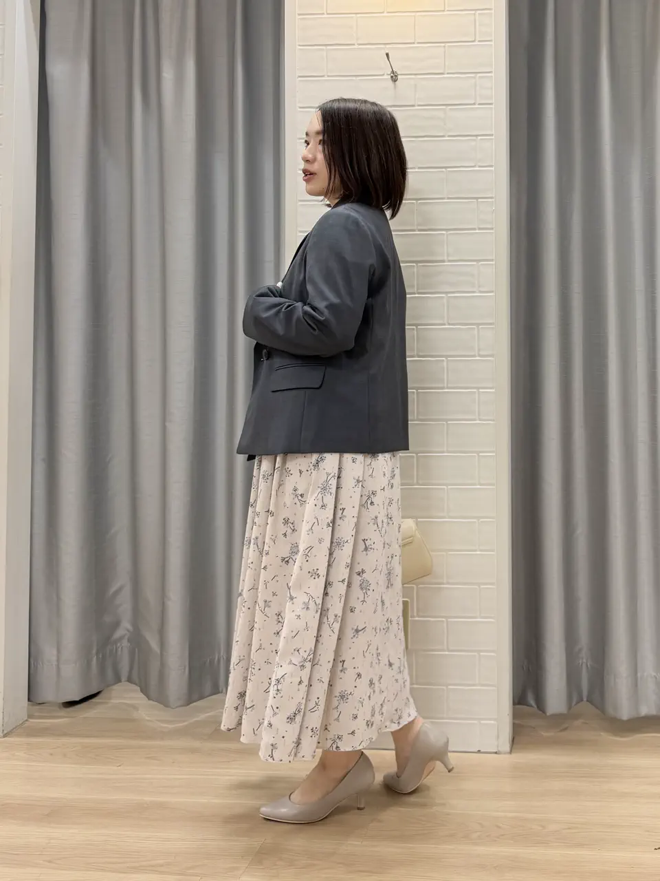 組曲 丸岡 コーディネート画像