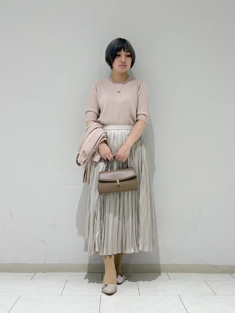 組曲 村上 コーディネート画像