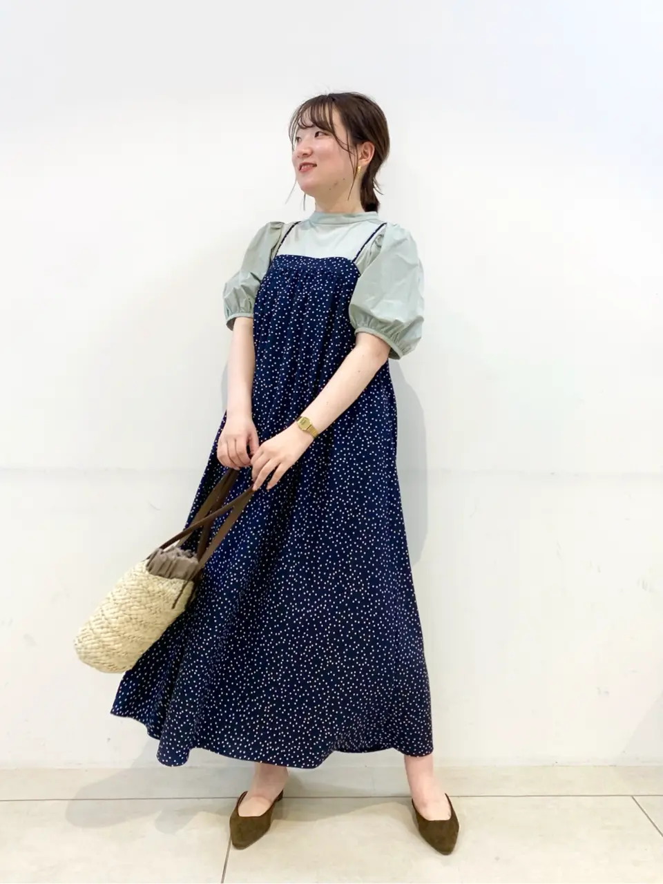 組曲 石井 コーディネート画像